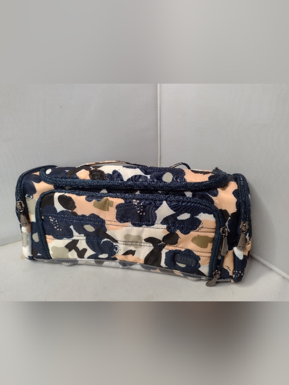 Lug Trolley Cosmetics Train Case  Floral Makeup Travel Toiletry Bag A12